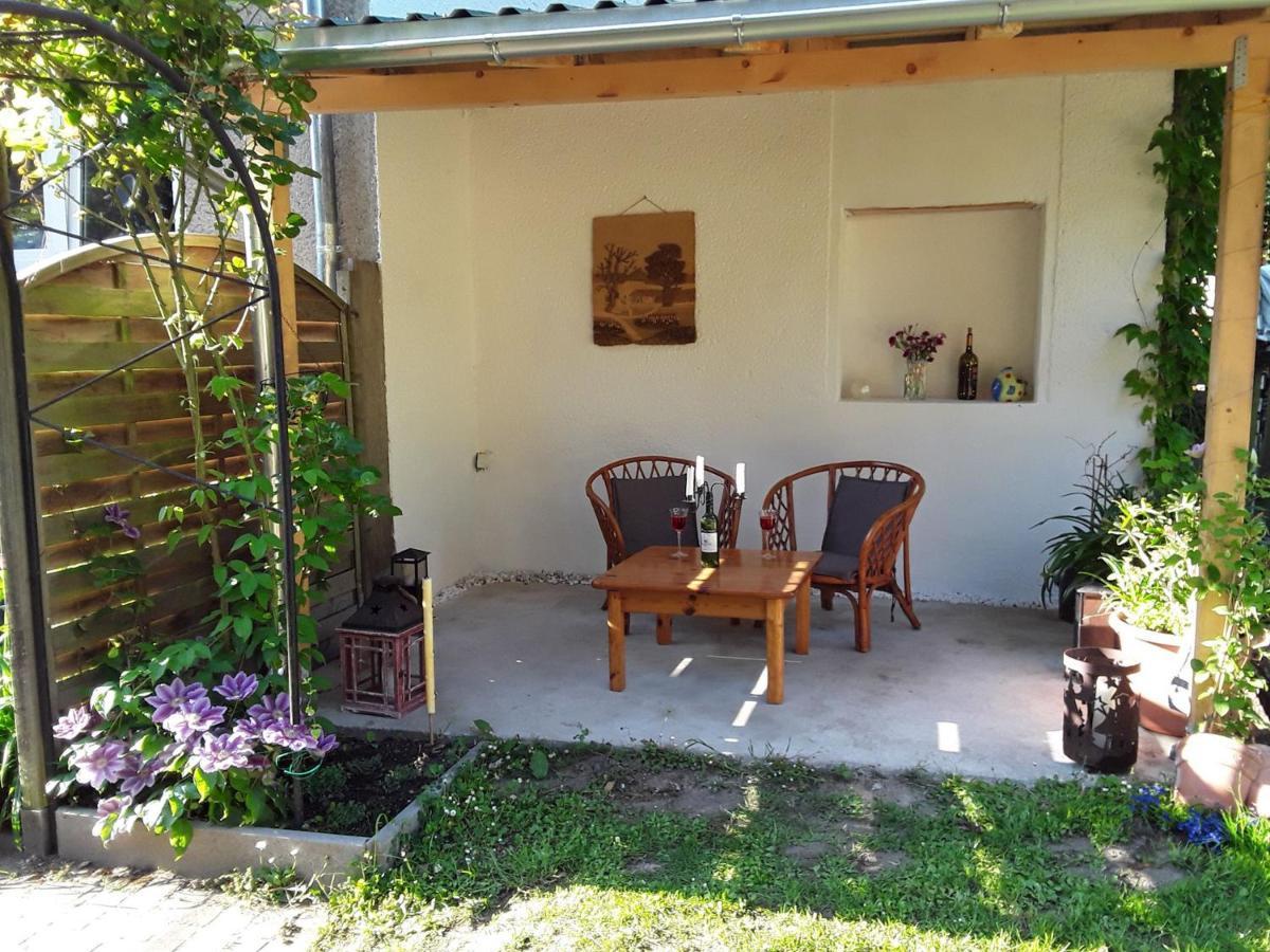 Ferienwohnung Wolf Nietwerder エクステリア 写真